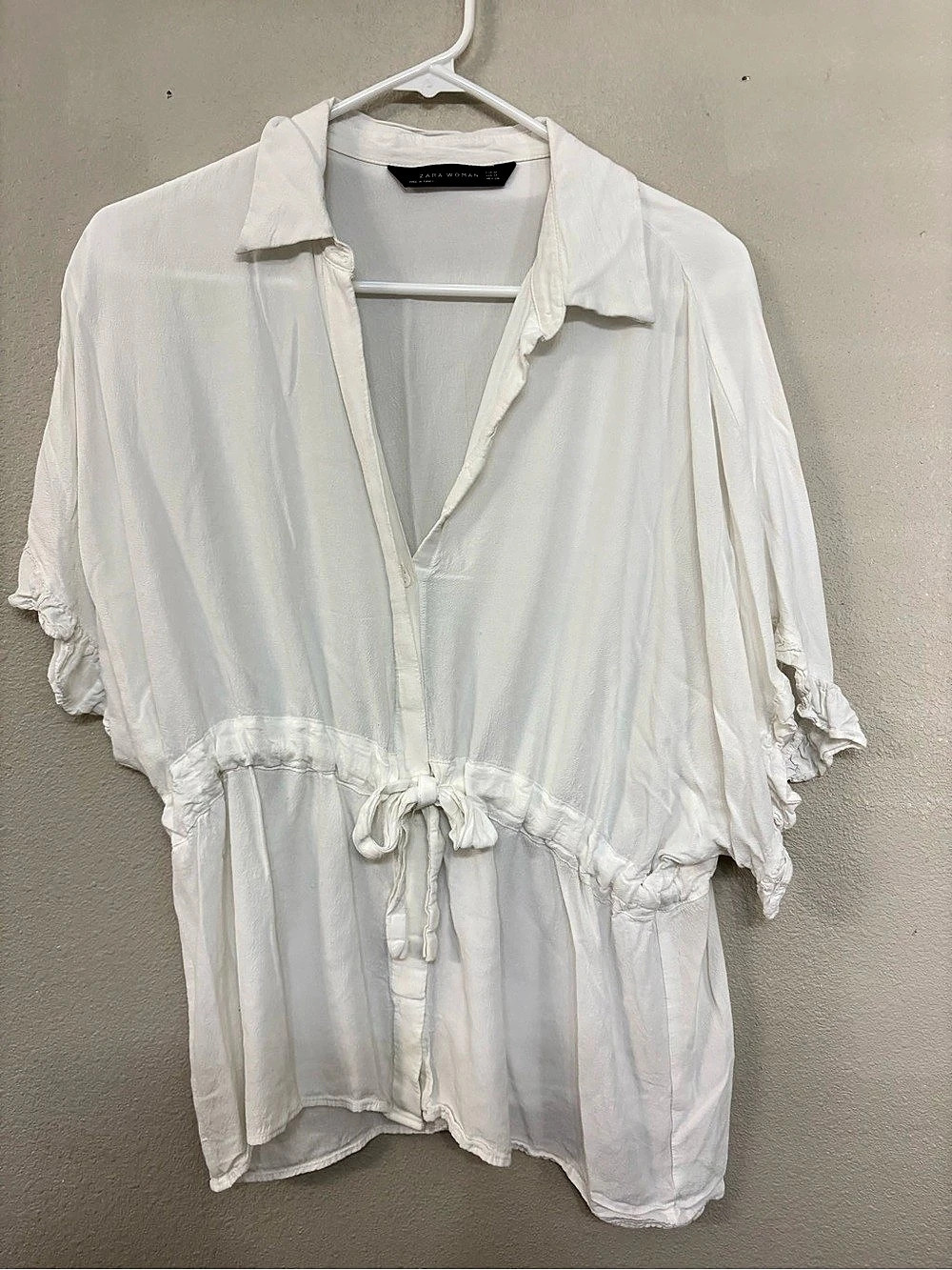 Zara White Blouse Size Medium Like New